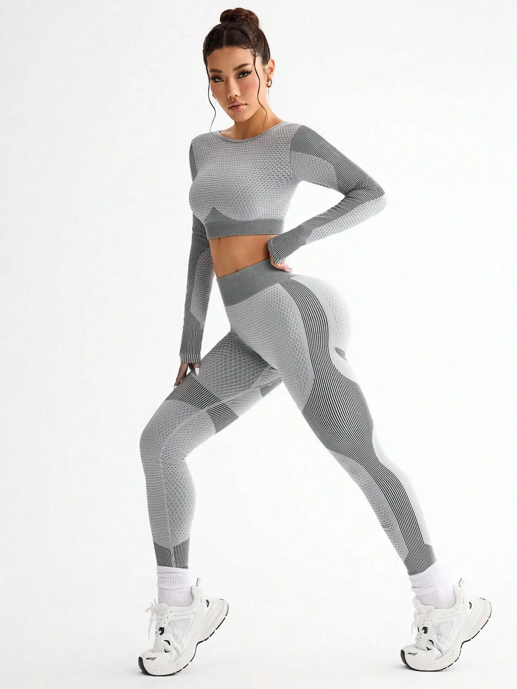Women's 2-Piece Seamless Sports Set — Long Sleeve Top & High-Waist Leggings