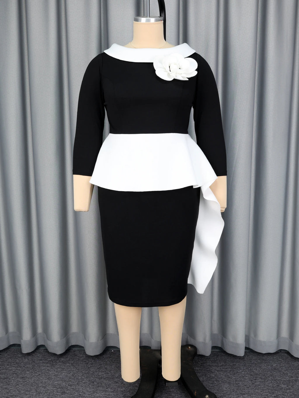 3D Flower Peplum Bodycon Dress